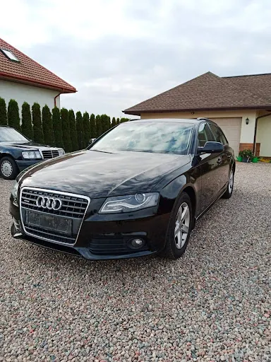 AutoUnit samochody ze Szwecji